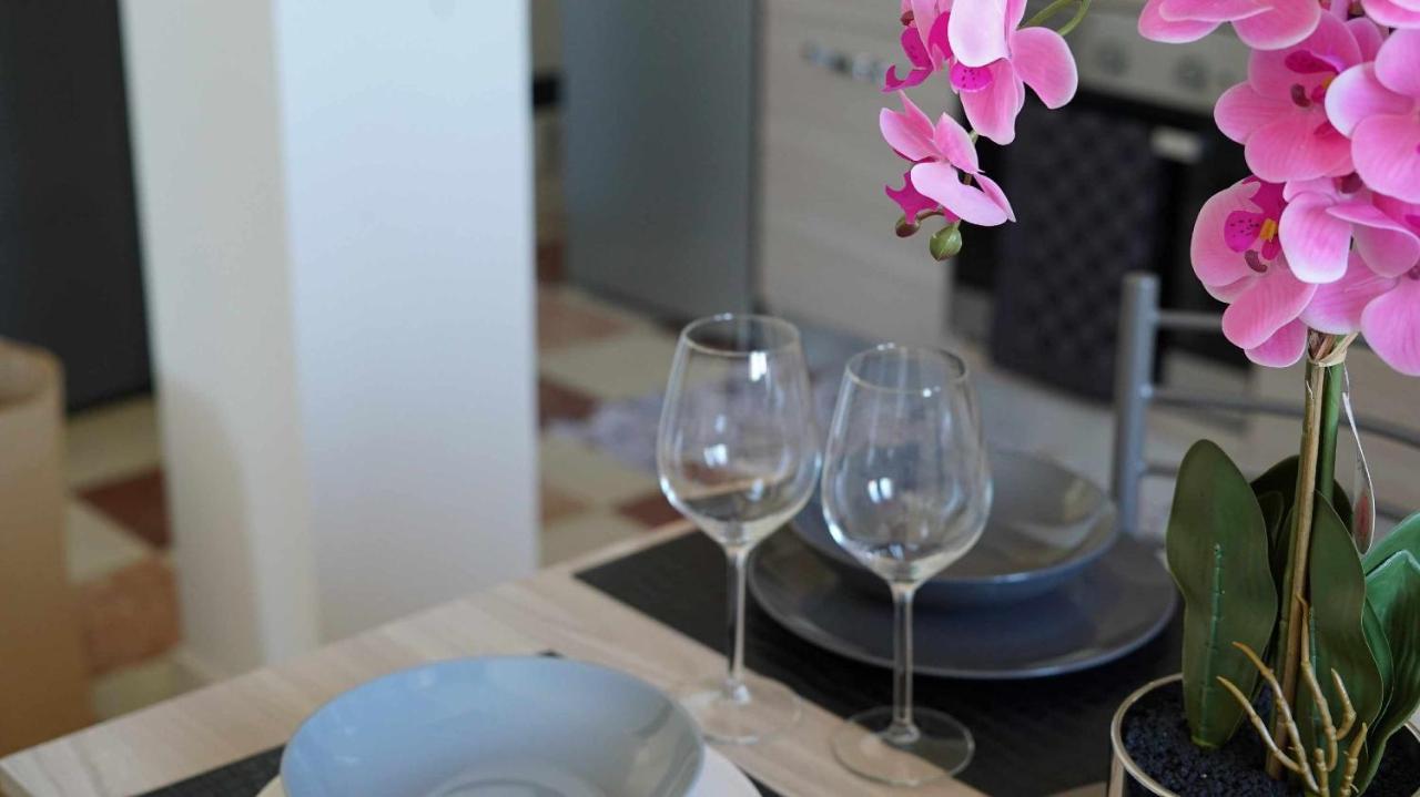 Destiny Home 7 Verona Fiera ภายนอก รูปภาพ