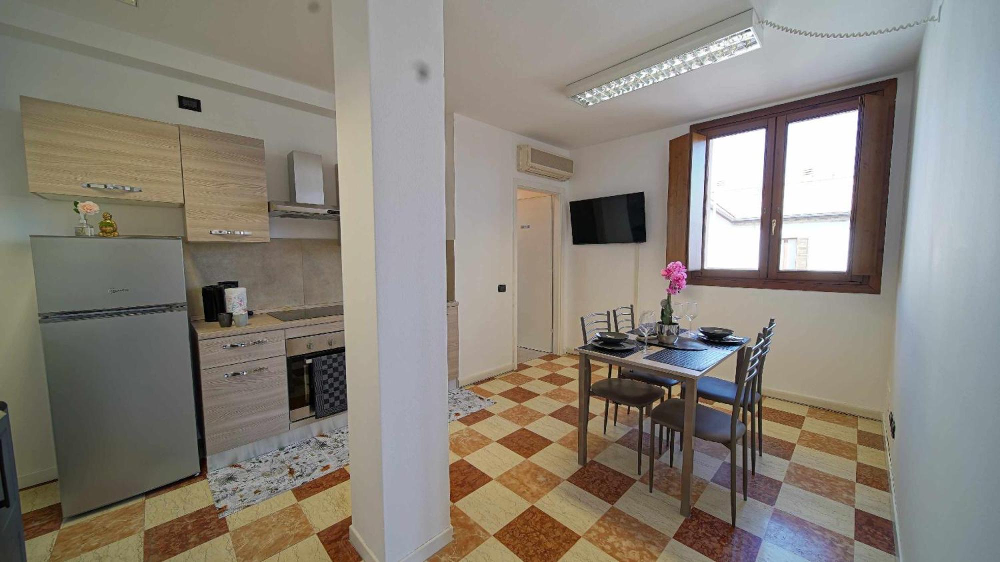 Destiny Home 7 Verona Fiera ภายนอก รูปภาพ